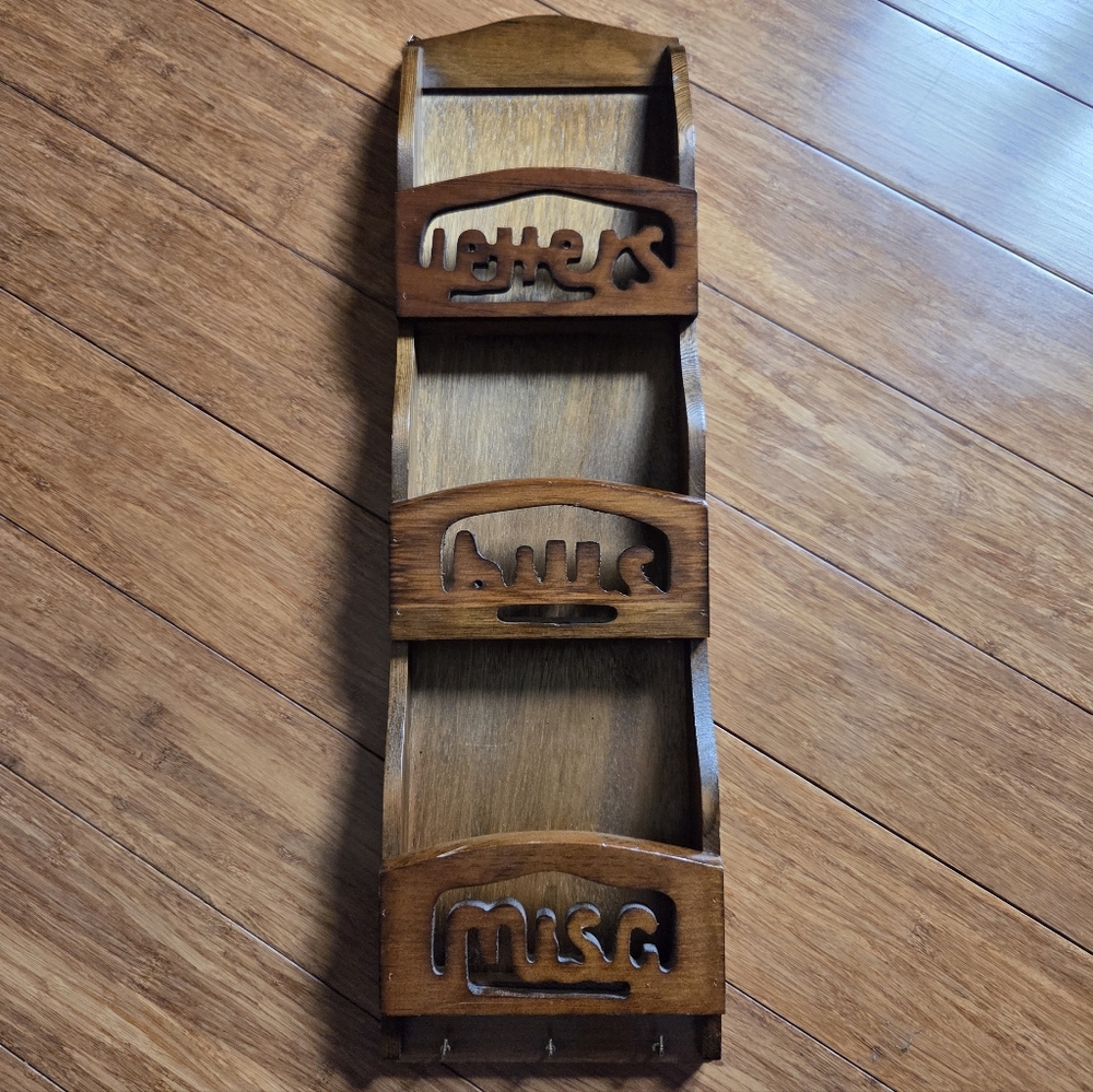 Vintage 70s Wooden Letter Holder Wall Mount MCM Letters Bills Misc